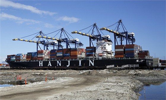 韩进海运资产首次在中国拍卖：484个空集装箱拍了331万