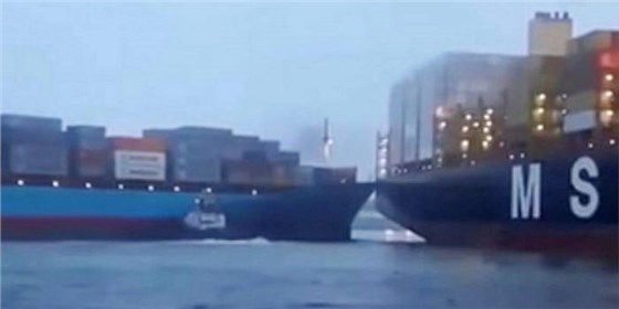 又出事啦，马士基与MSC集装箱船在卡亚俄港口发生碰撞