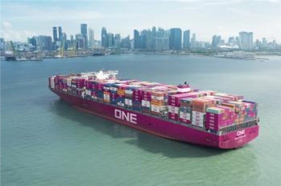 集装箱海运运价保持稳定，但运营商希望海运费上涨