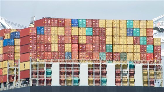 跨太平洋海运费将上涨，集装箱海运公司的旺季看起来更加快乐跨太平洋海运费将上涨，集装箱海运公司的旺季看起来更加快乐
