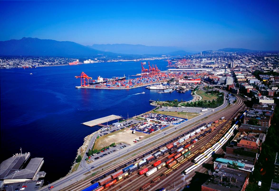 国务院清理港口航运等收费 加快出口退税进度