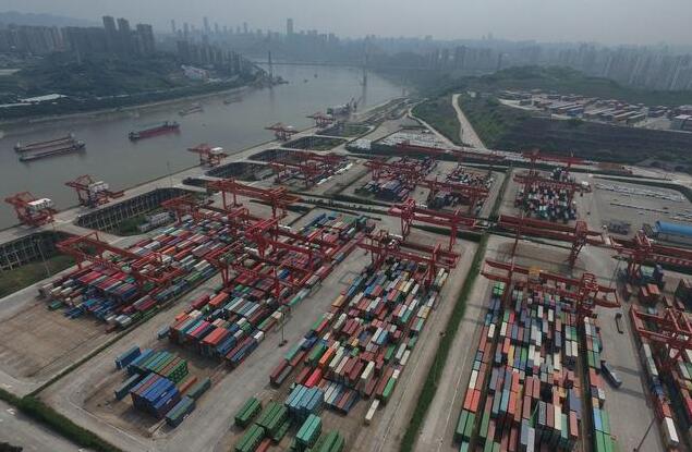 中国陆地港崛起对接“一带一路”