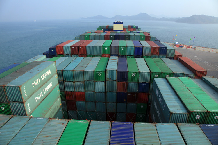 集装箱船和干散货船资产价值未来五年持续升值
