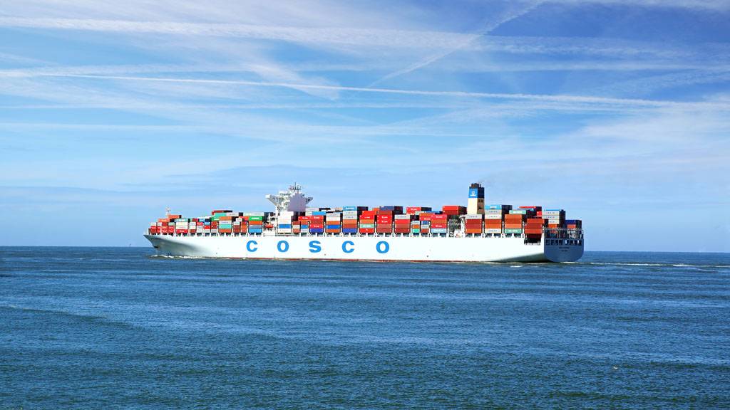 中远海运股价攀升，成为世界第三大集装箱海运公司