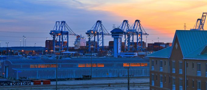运营商与海运费斗争，亚欧集装箱海运贸易前景黯淡
