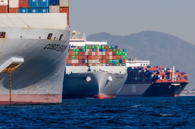 提高海运费可能为东西向集装箱海运公司提供一些旺季的舒适度